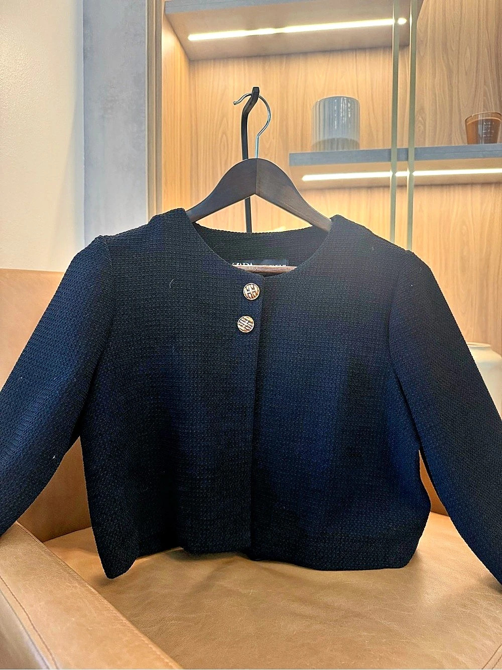 Zara Textured Button-Front Jacket in Black Size Medium Like New